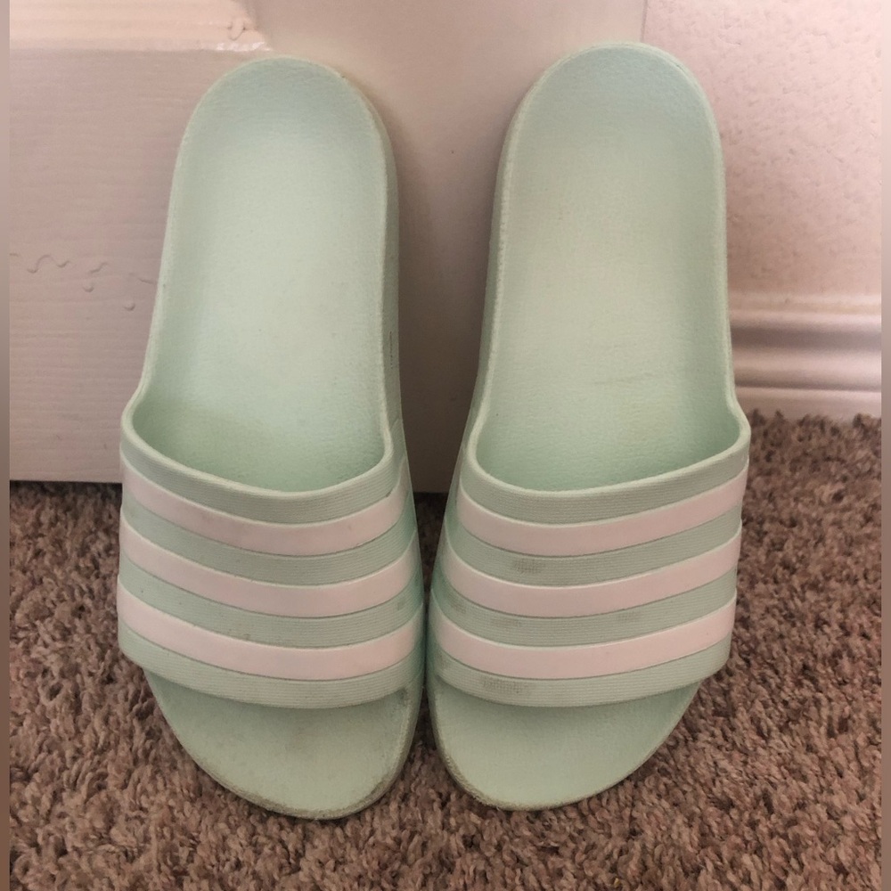 Woman Adidas slides
